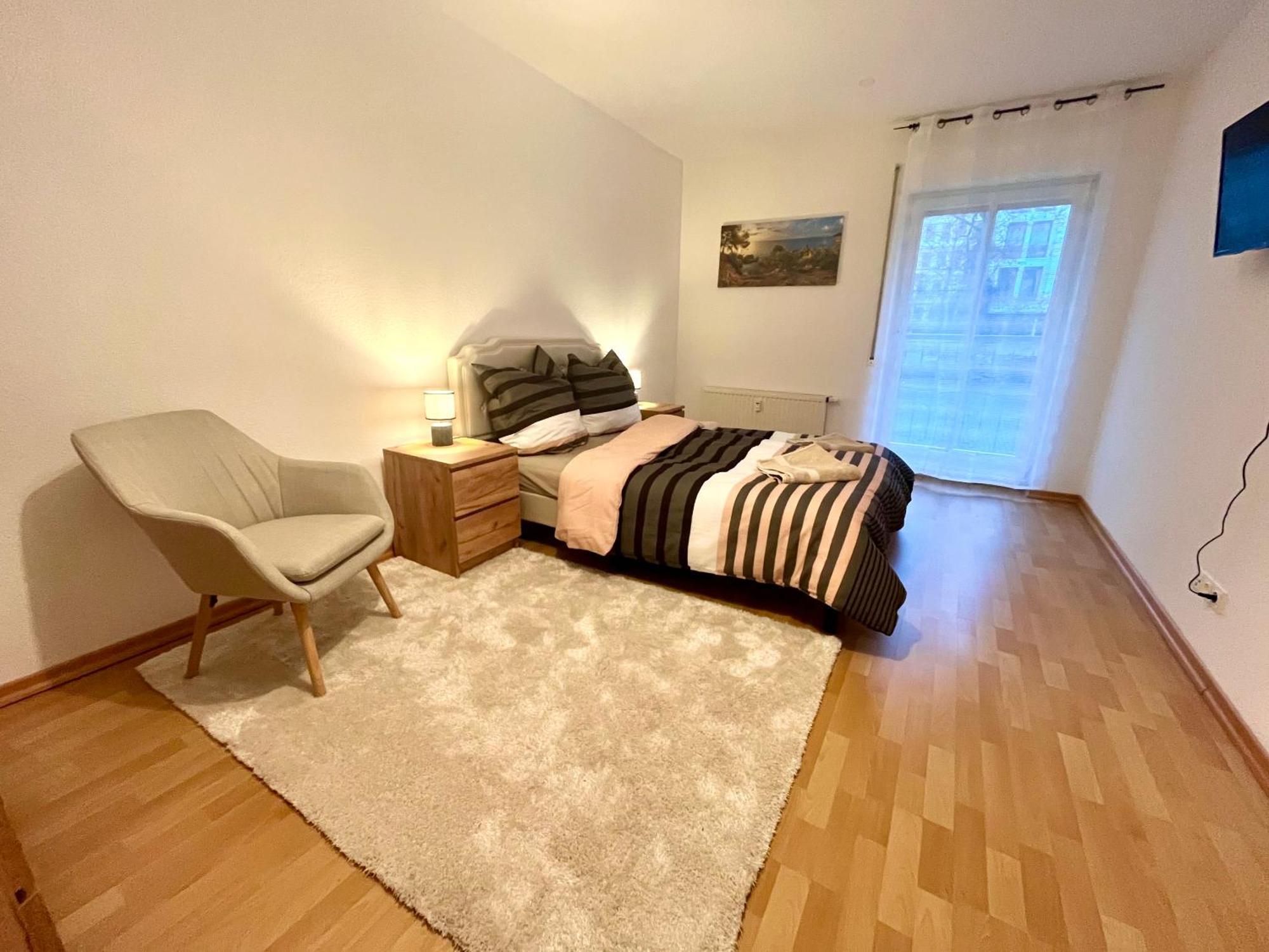 Apartment Heimatgefuehl In Lindenau *